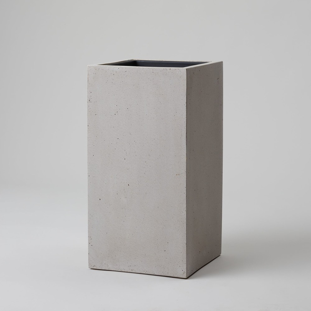Кашпо Высокий куб Белый песок d23 Кашпо Высокий куб Белый песок d23