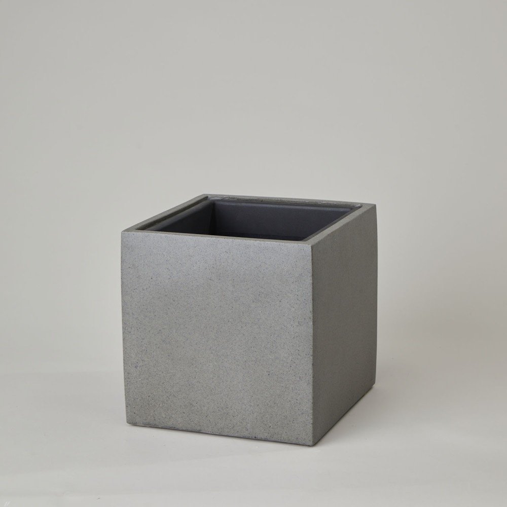 Кашпо куб темно-серый бетон d24 Кашпо куб темно-серый бетон d24